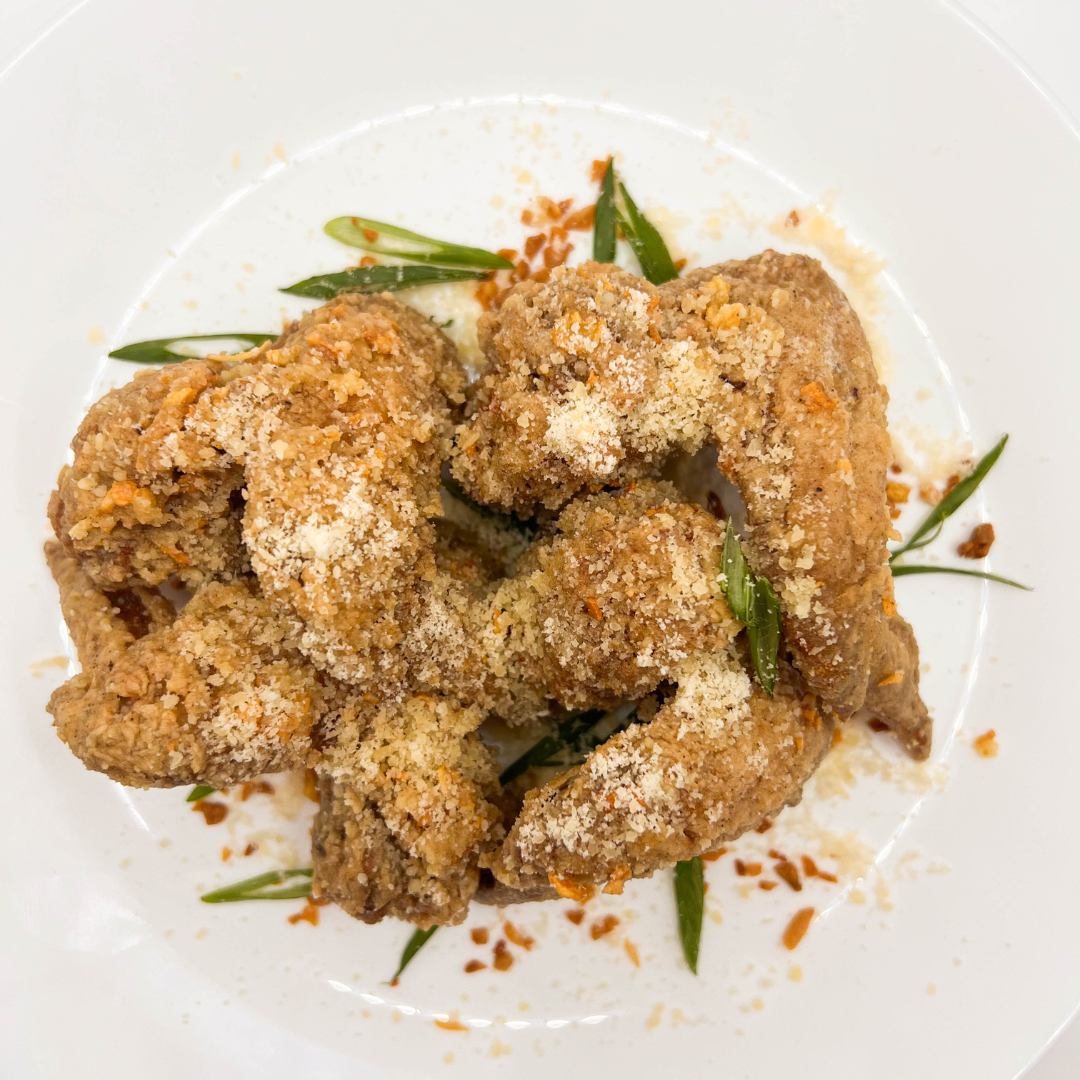 Garlic Cheese Parmesan Chicken Wings With Rice