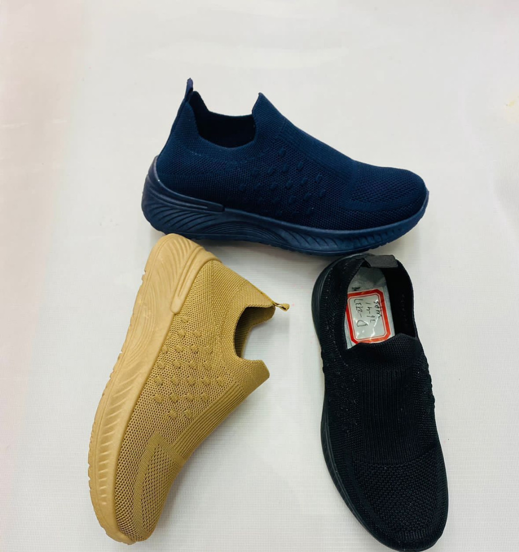 High-end breathable sponge cake Slip-On Shoes For Women and Girls Premium quality Fashion shoes Women Dark Blue - Black - Brown (24 pairs in one BOX) Size 36 to 41