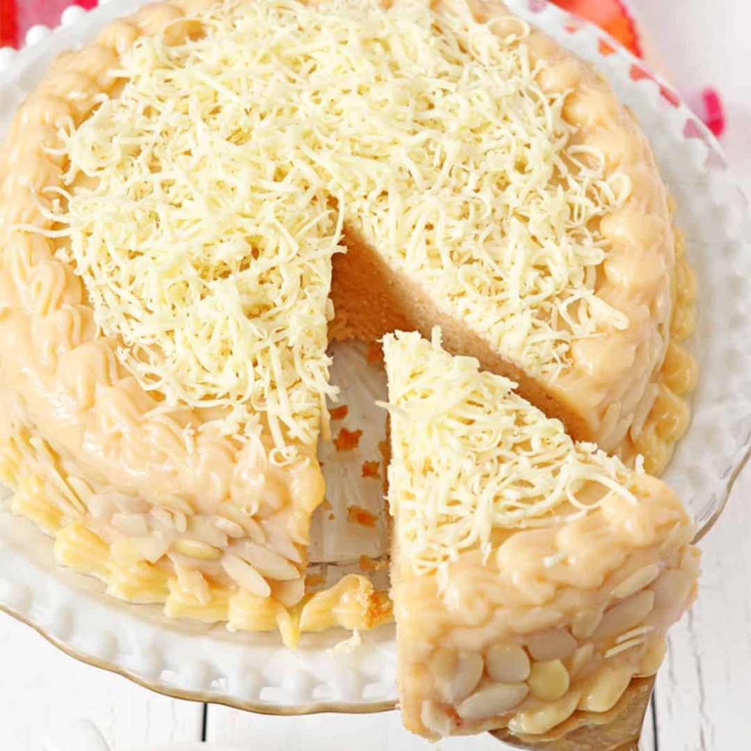 Yema Round Cake