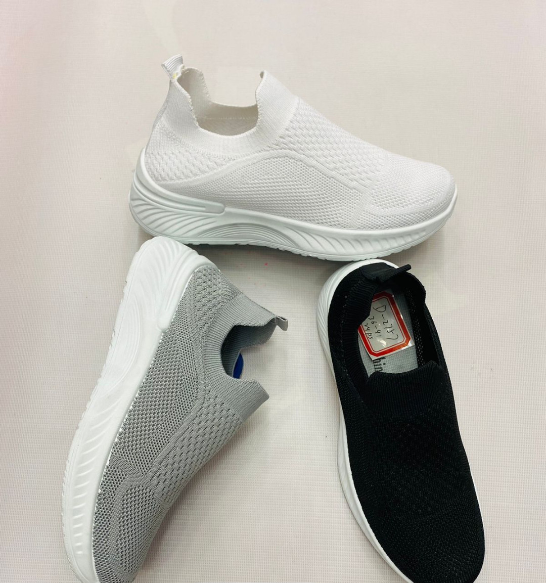 High-end breathable sponge cake Slip-On Shoes For Women and Girls Premium quality Fashion shoes Women White - Grey - Black (24 pairs in one BOX) Size 36 to 41